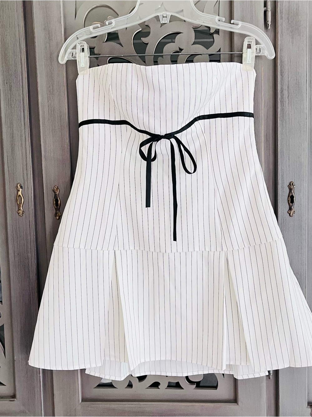 NWT More to Come white pinstriped strapless dress with bow M - Picture 7 of 15